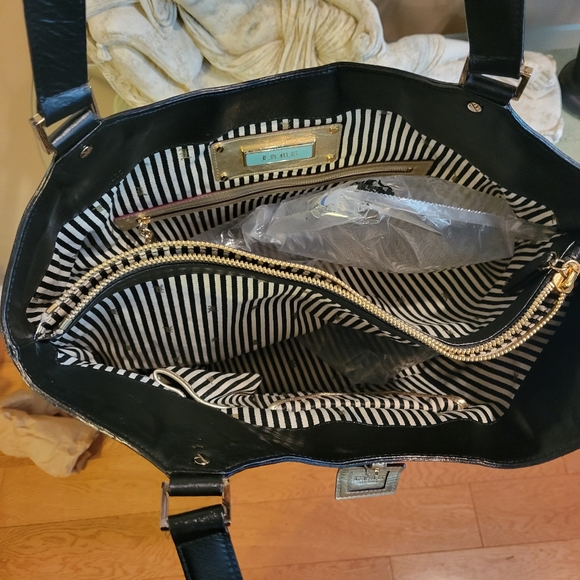 L.A.M.B. by Gwen Stefani Gold Glam Satchel Shoulder Tote Luxury Designer #551 - Picture 5 of 17